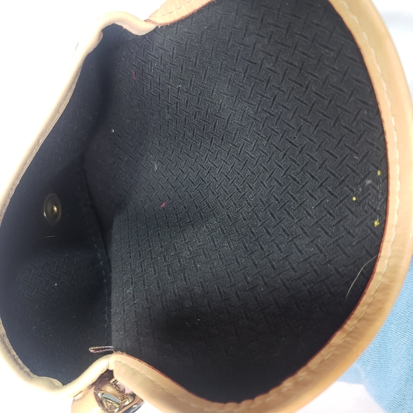 Dooney & Bourke Wristlet - Picture 8 of 10